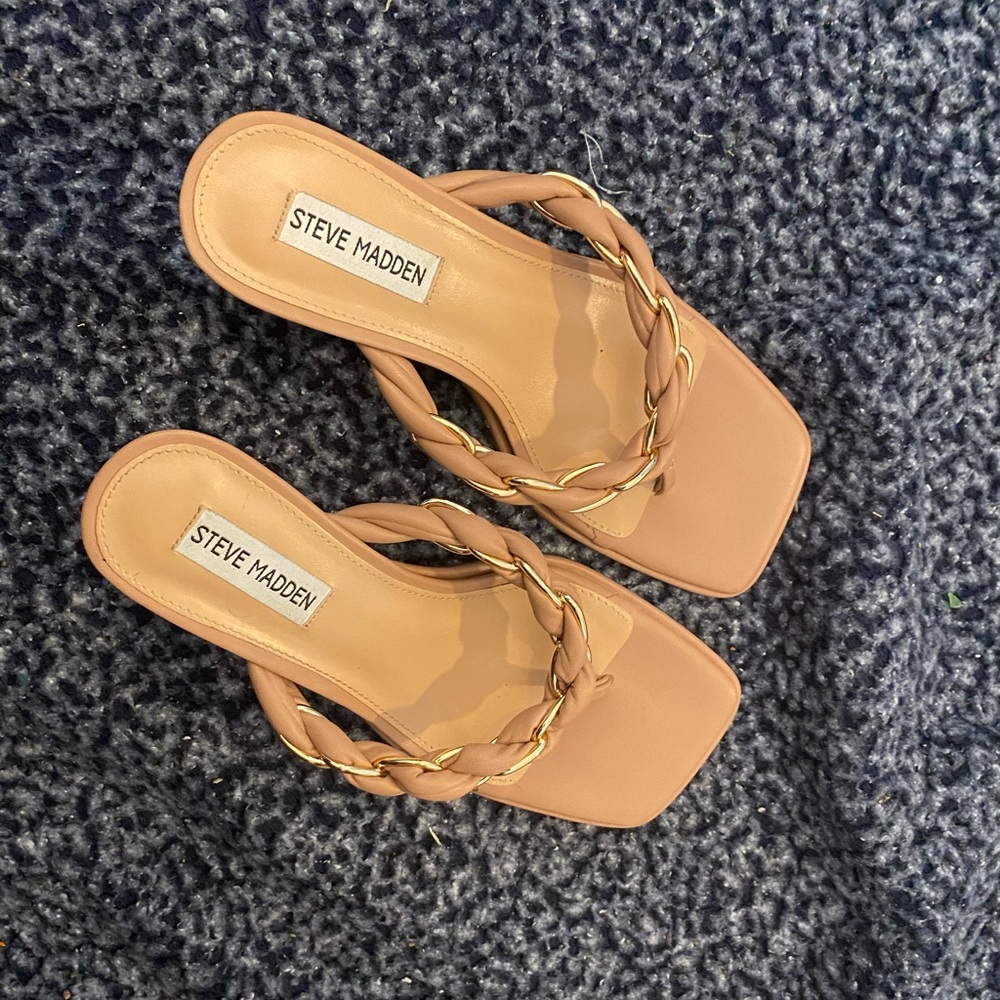 Steven Madden Slip in sandal